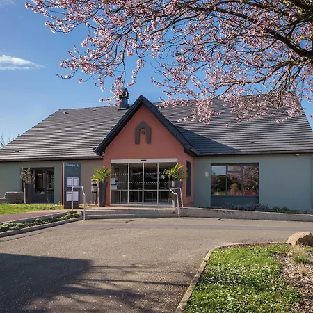 Campanile Nature - Paris Ouest Port